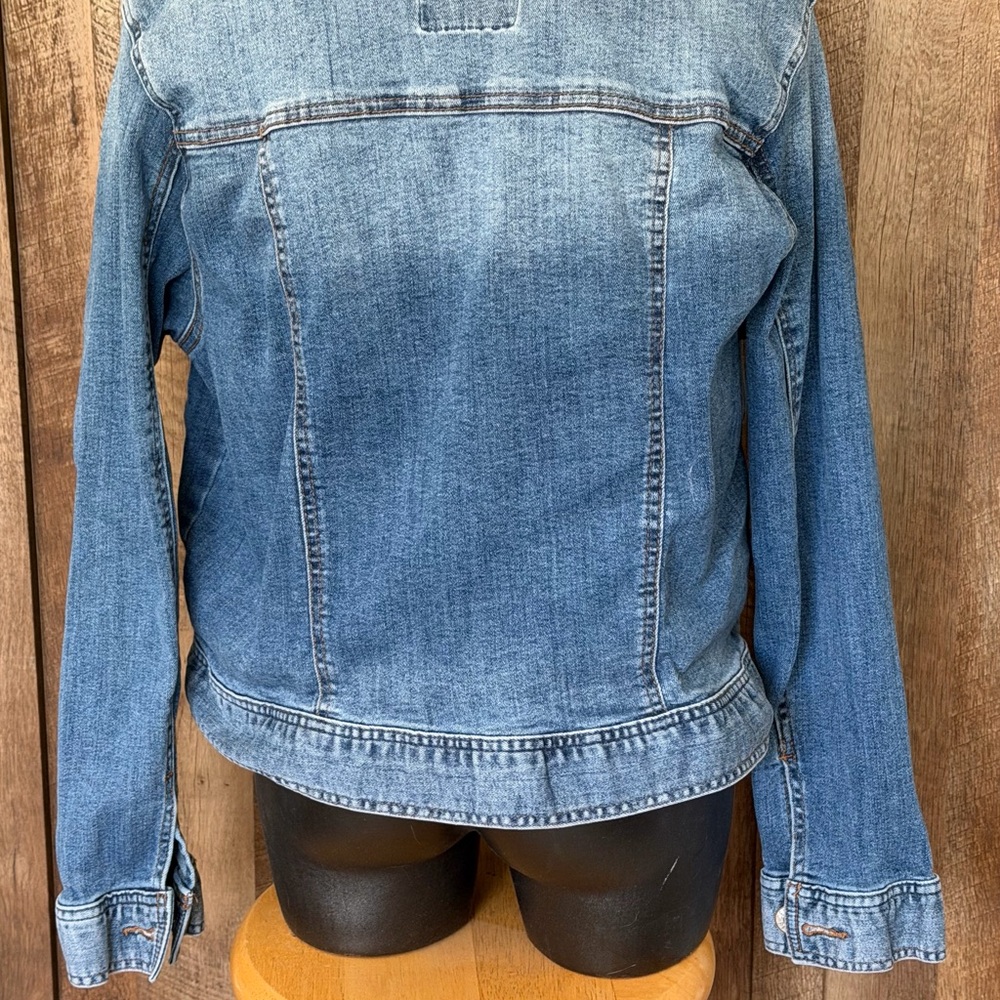 Celebrity Pink Denim Blue Women's Jacket - Picture 13 of 16